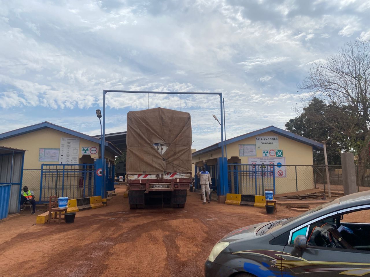 Transit et dédouanement de marchandises